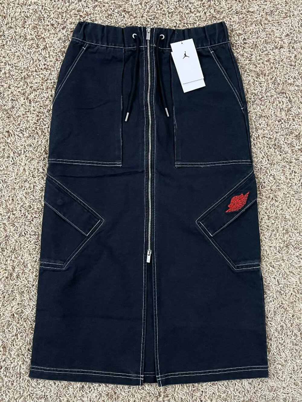 Jordan Rare Air Chicago Women’s Canvas Skirt Black IB2922-010, Size XS (New)